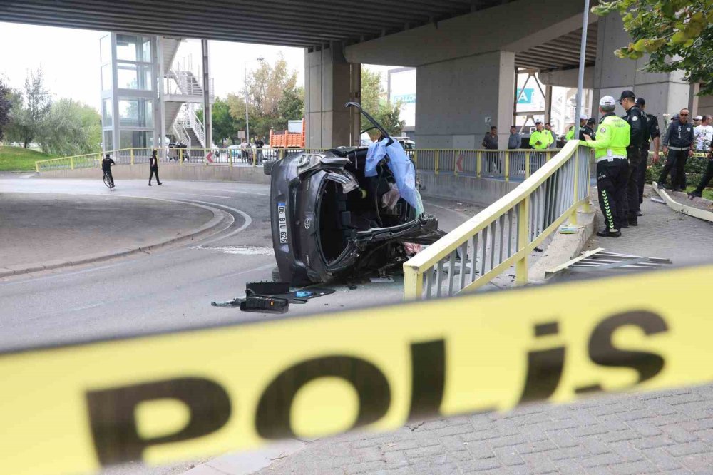 Konya'da genç kadının öldüğü kaza kamerada