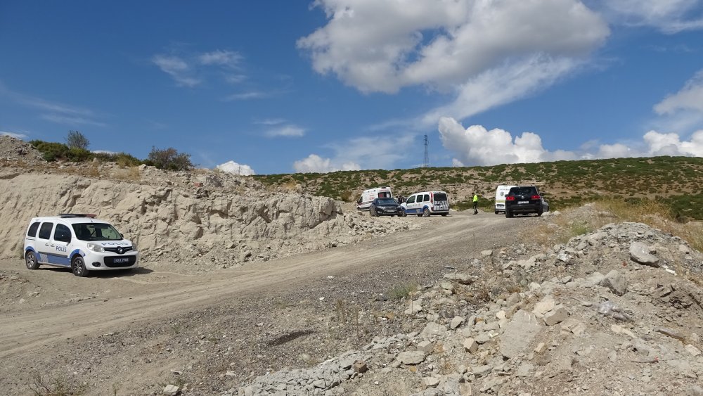 Arazi de cesedi bulundu, savcılık cinayet soruşturması başlattı