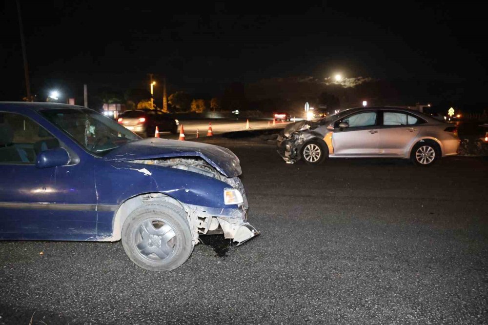 Nevşehir’de zincirleme trafik kazası: 5’i turist 7 yaralı