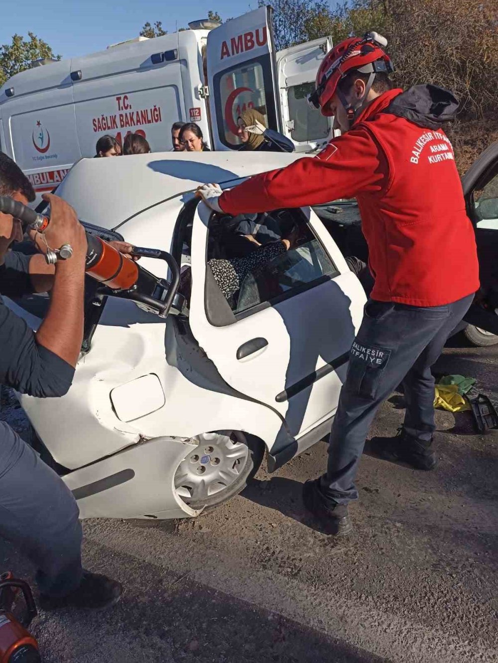 Balıkesir-Soma karayolunda trafik kazası: 1 ölü 4 yaralı