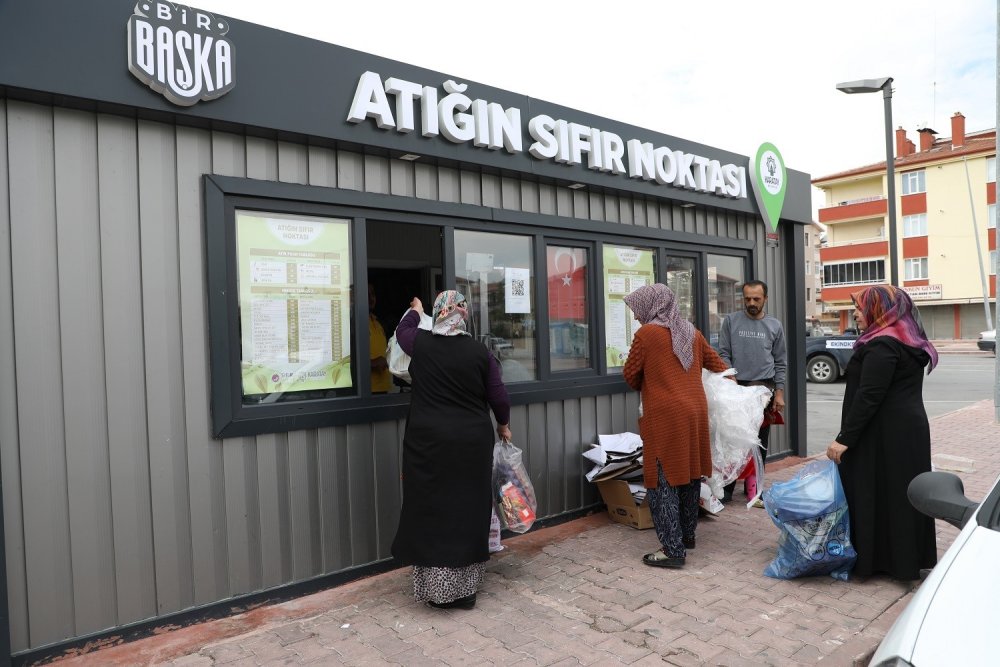 Konya'daki bu merkezlere atığını getir, hediyeni götür!