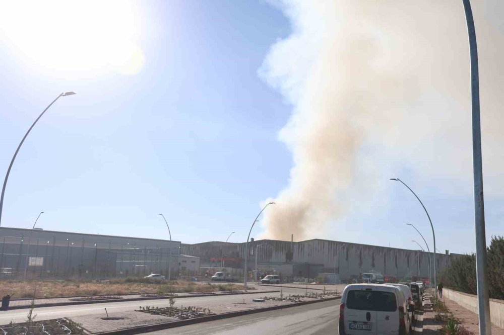 Konya’da büyük yangın! Fabrika kullanılamaz hale geldi