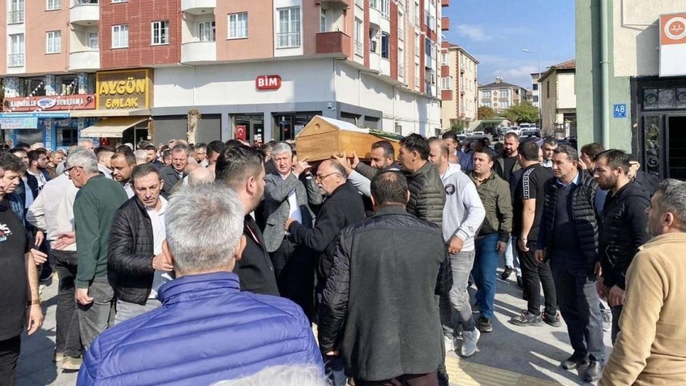 Tekirdağ Kapaklı’da 4’üncü kattan düşen 4 yaşındaki Kerem hayatını kaybetti