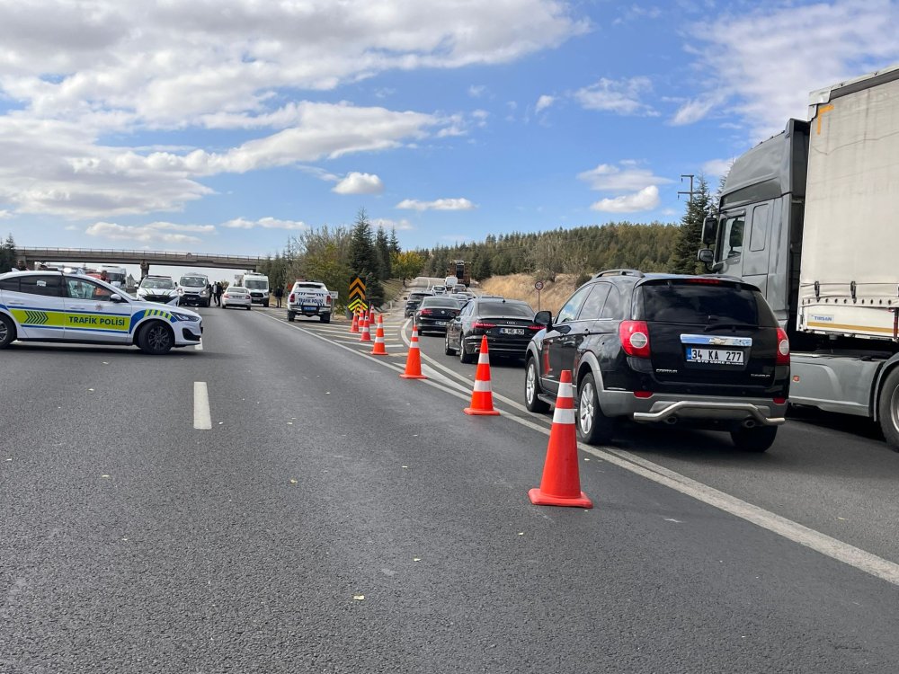 Ters yönde tehlike saçtı! 3 ölü, 2 yaralı