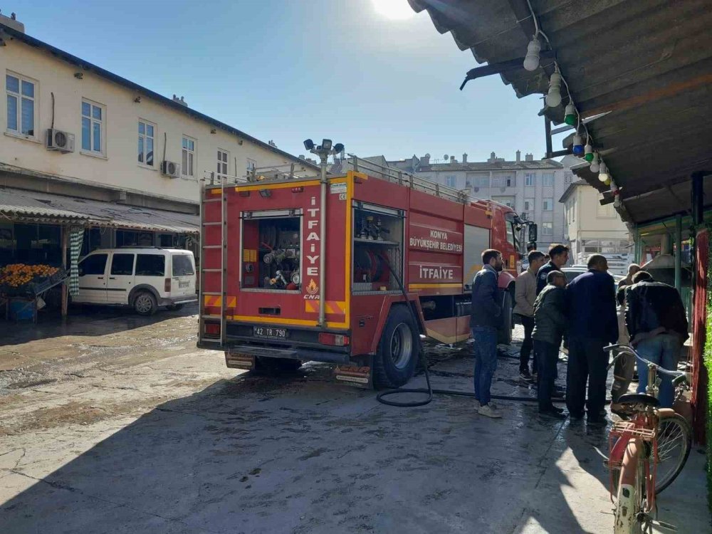 Konya’da iş yerinde yangın hasara neden oldu!