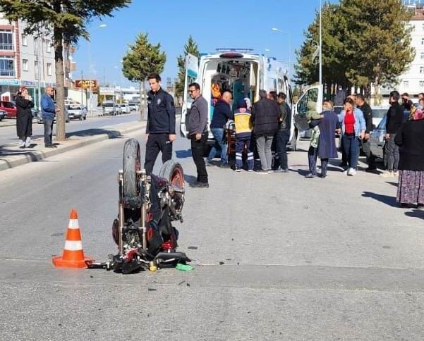 Konya’da otomobile arkadan çarpan motosikletin sürücüsü ağır yaralandı