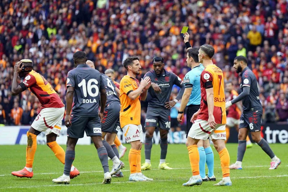 Galatasaray- Samsunspor ilk yarı sonucu