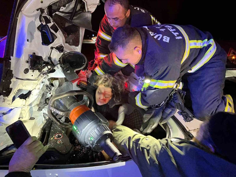 Burdur’daki feci kazada ölü sayısı 2’ye yükseldi