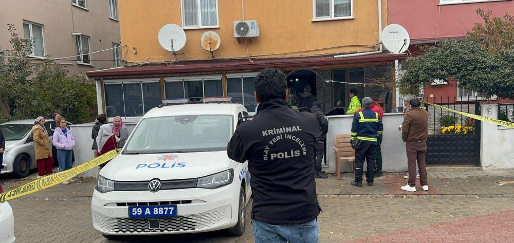 Tekirdağ'da evde tabancayla vurulan 2 kız çocuğu öldü