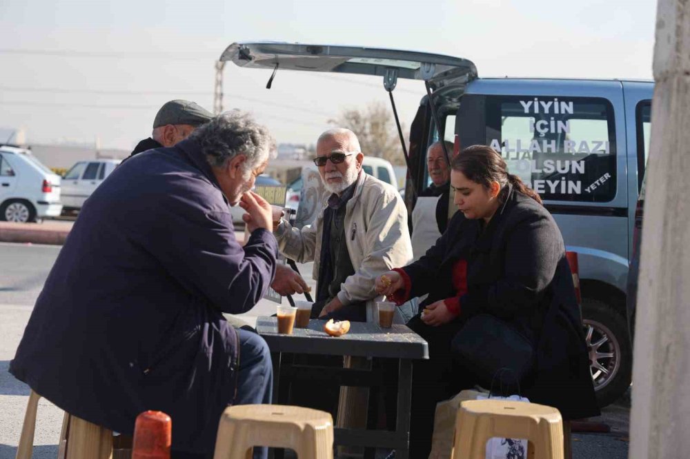 Konya'da ücretsiz çorba ikramı! Bir tek amacı var