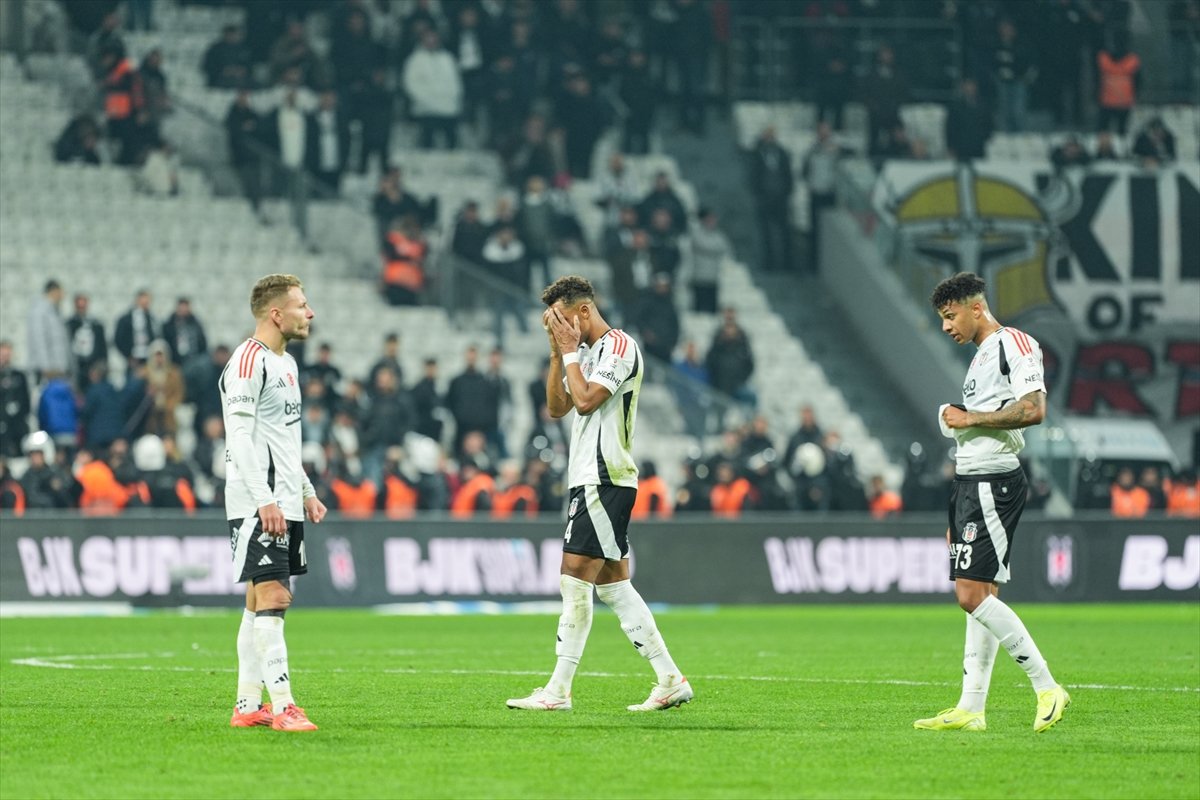 besiktas-son-4-sezonun-en-kotu-donemini-yasiyor-2.jpg