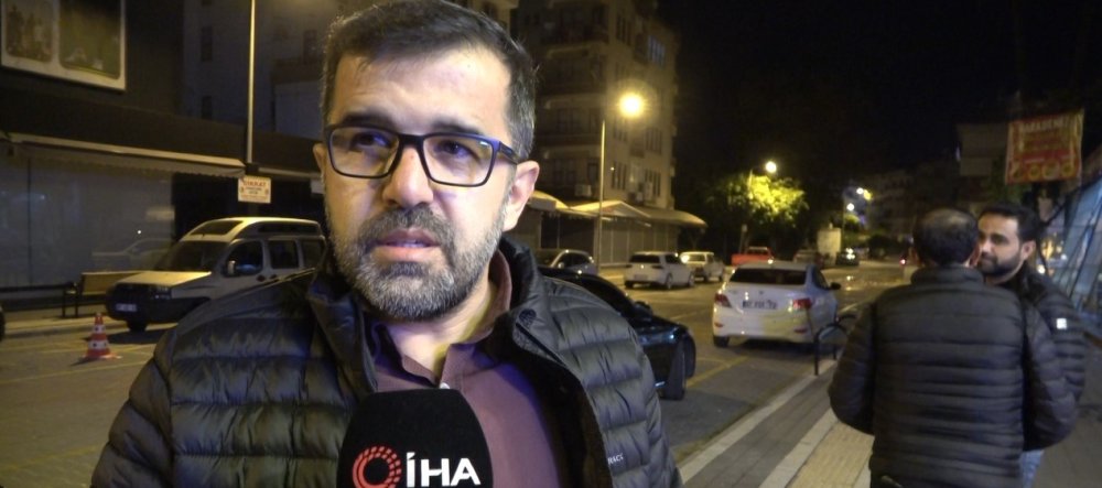 Antalya'da depreme aracında yakalanan sürücü o anları anlattı