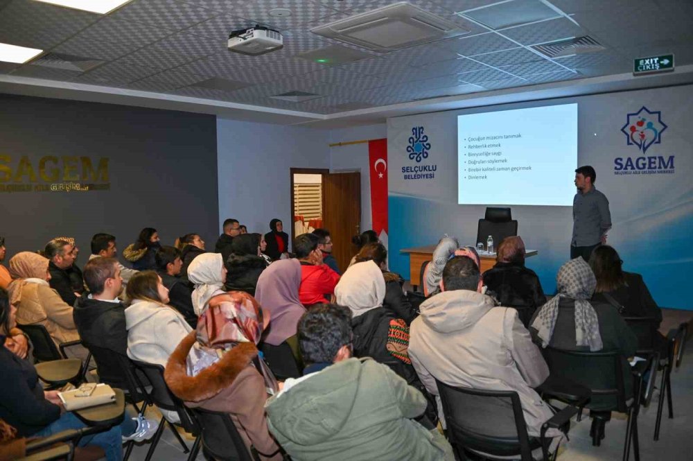 Konya'da aile iletişimini güçlendiren seminer