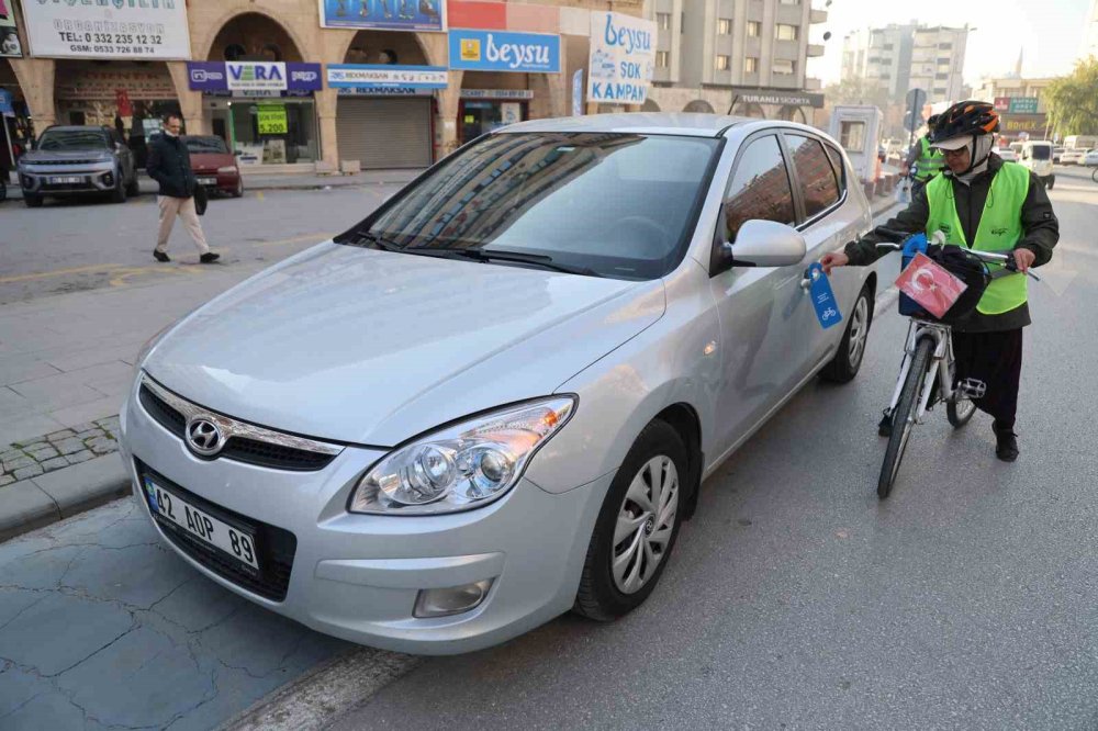 Konya’da bisiklet yollarının araçlar tarafından işgal edilmesine dikkat çekildi