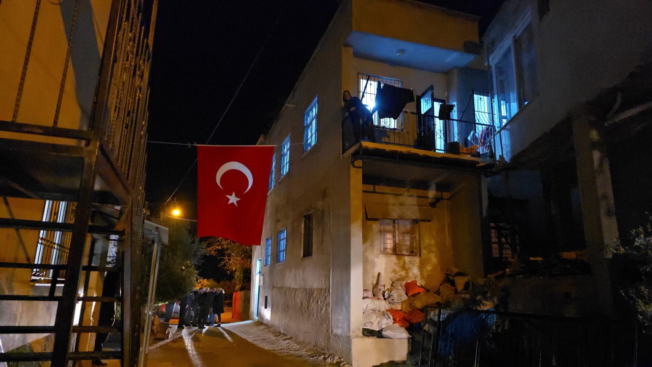 uzman-cavus-eren-kizildag-2.jpg