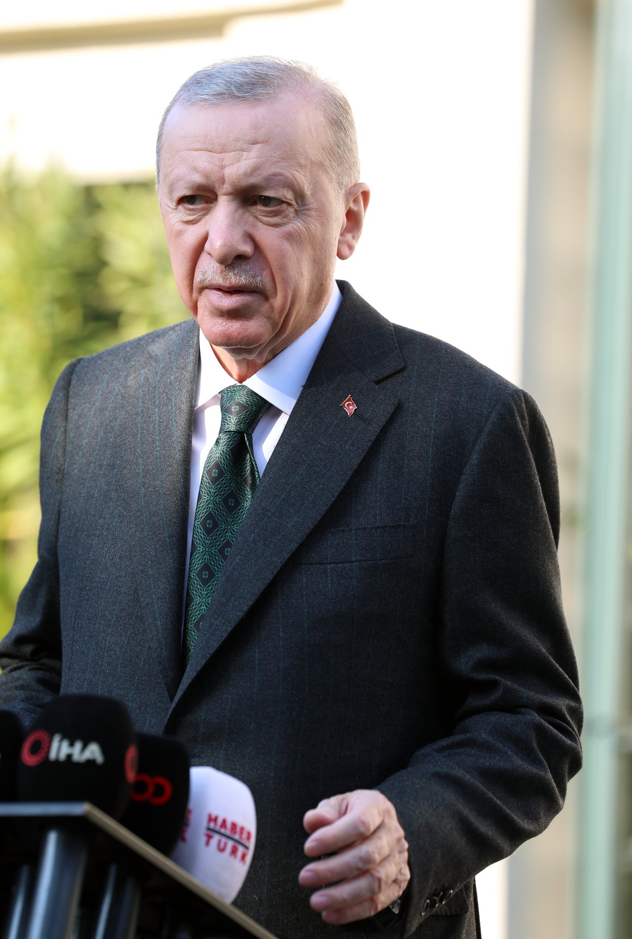 cumhurbaskani-erdogan-eseda-gel-goruselim-dedik-olumlu-yanit-vermedi.jpg