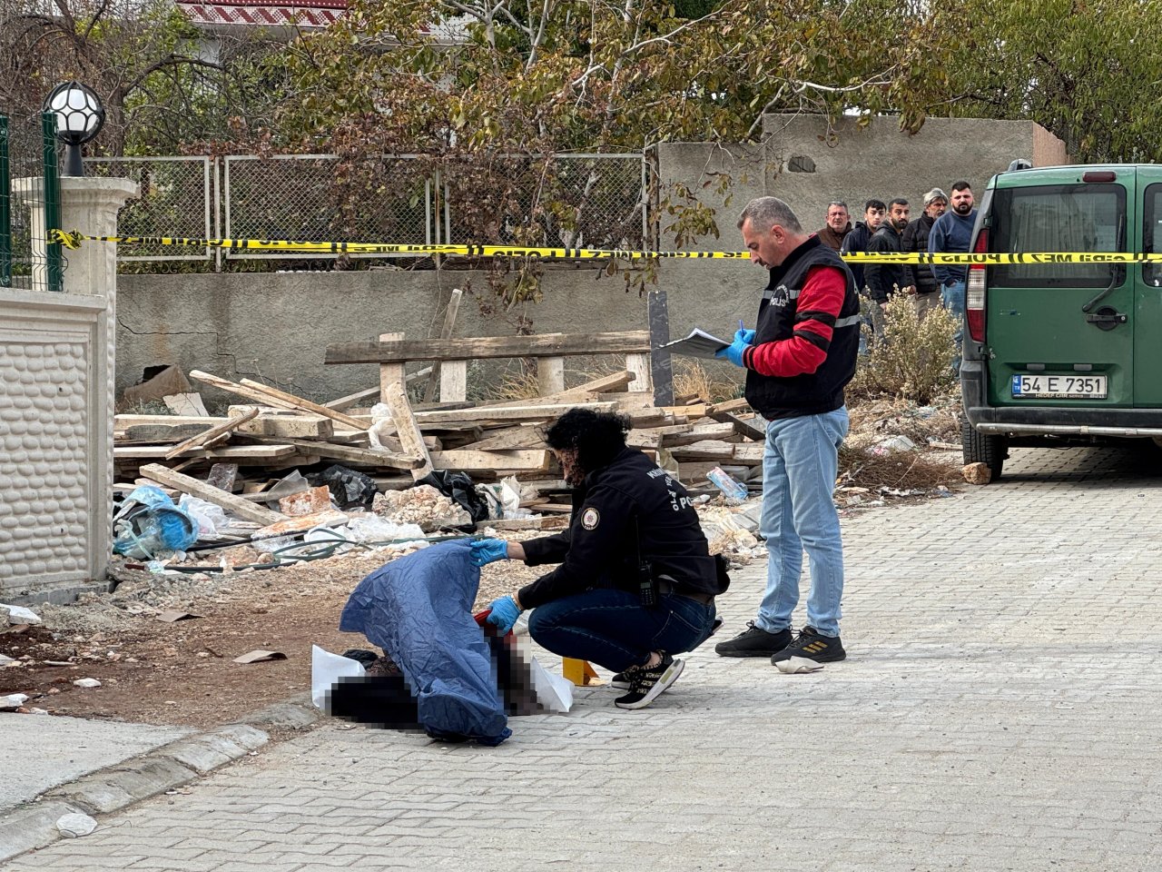 mersinde-koca-vahseti.jpg