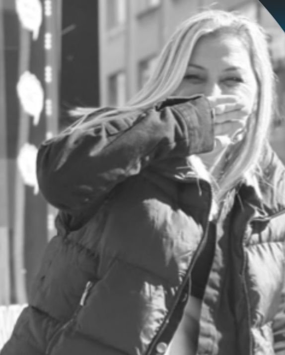 Samsun'da otomobil istinat duvarına çarptı; 1 ölü, 2 yaralı