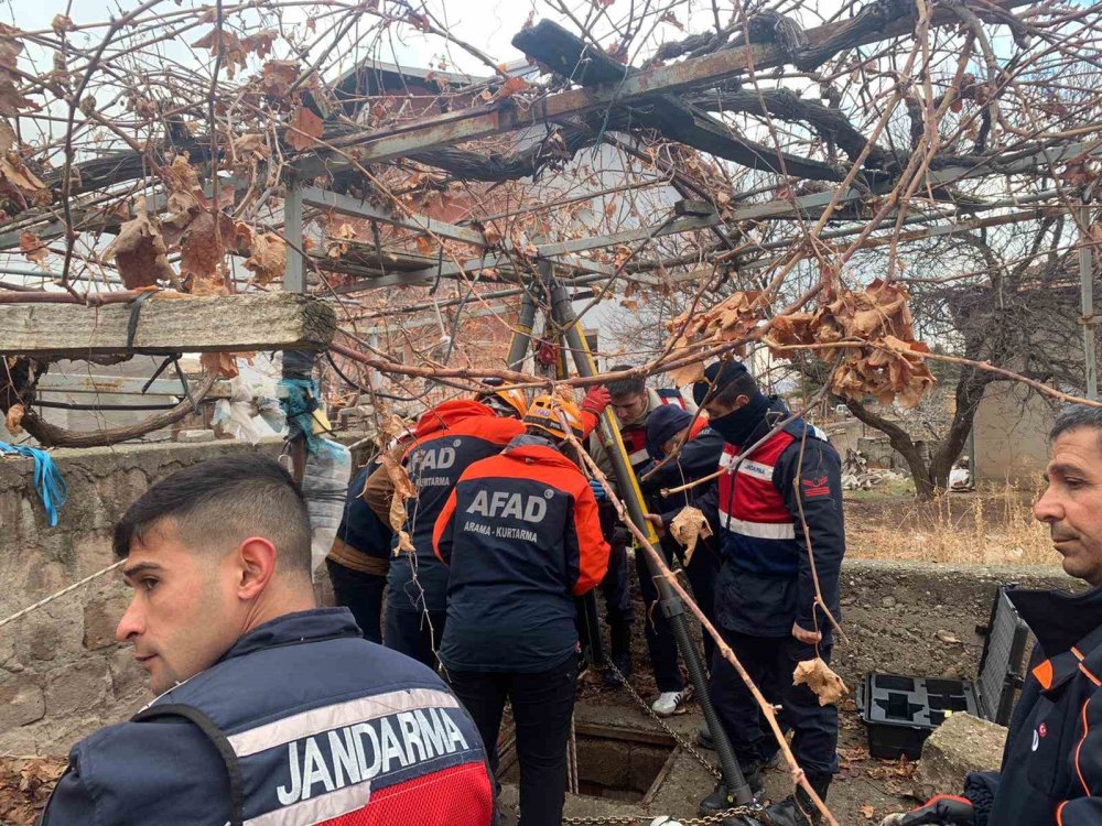 Su kuyusuna düşen kadın hayatını kaybetti