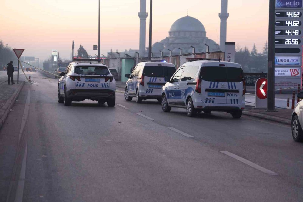 Konya'da akaryakıt istasyonunu soymaya çalışan şüpheli vuruldu