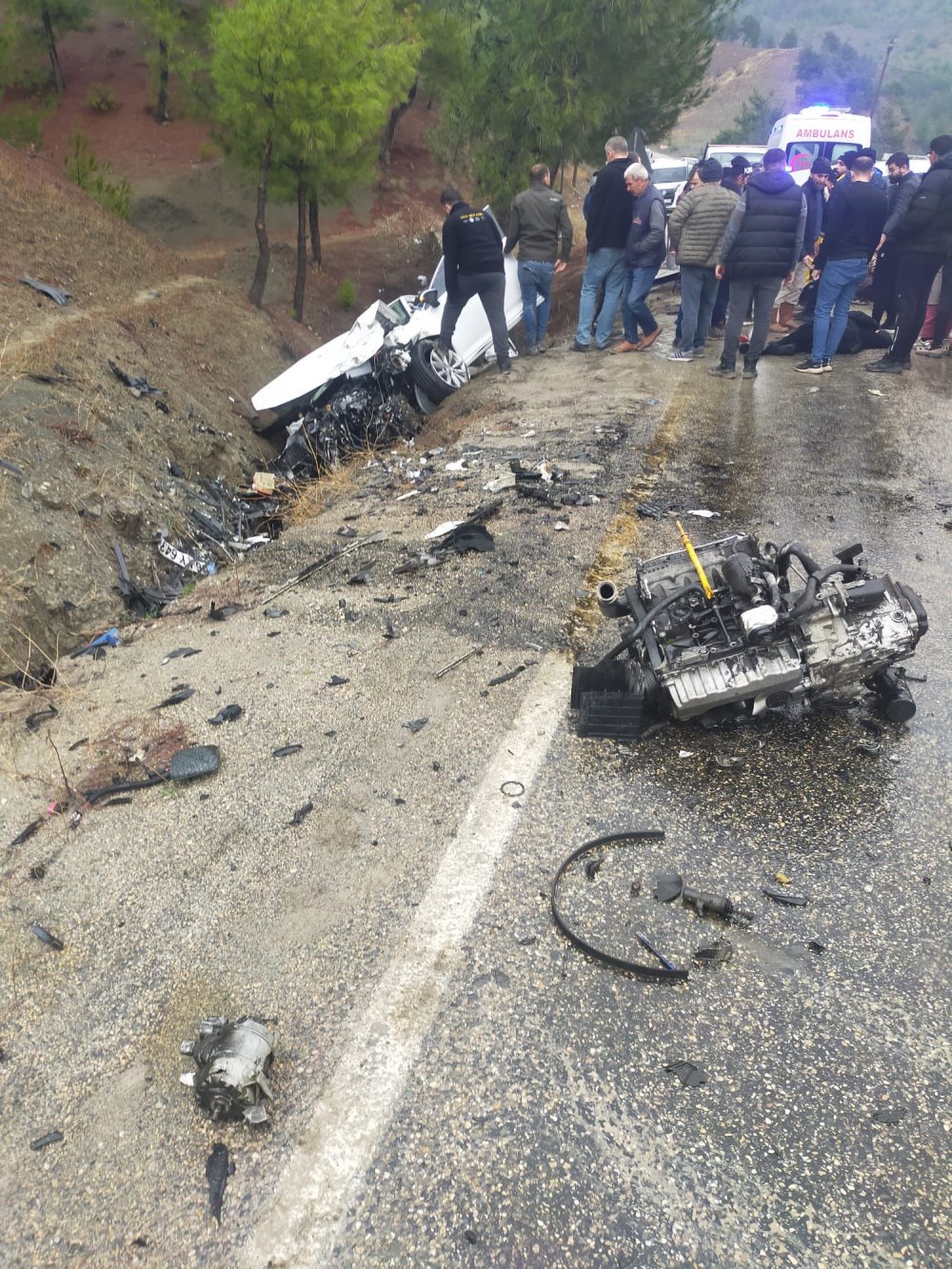 Feci kaza! 3’ü ağır, 10 yaralı