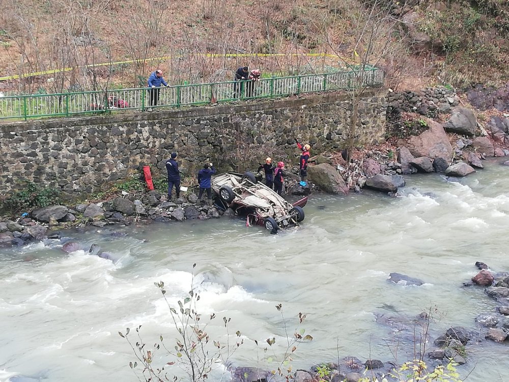 Haber alınamıyordu, 18 yaşındaki genç ölü bulundu