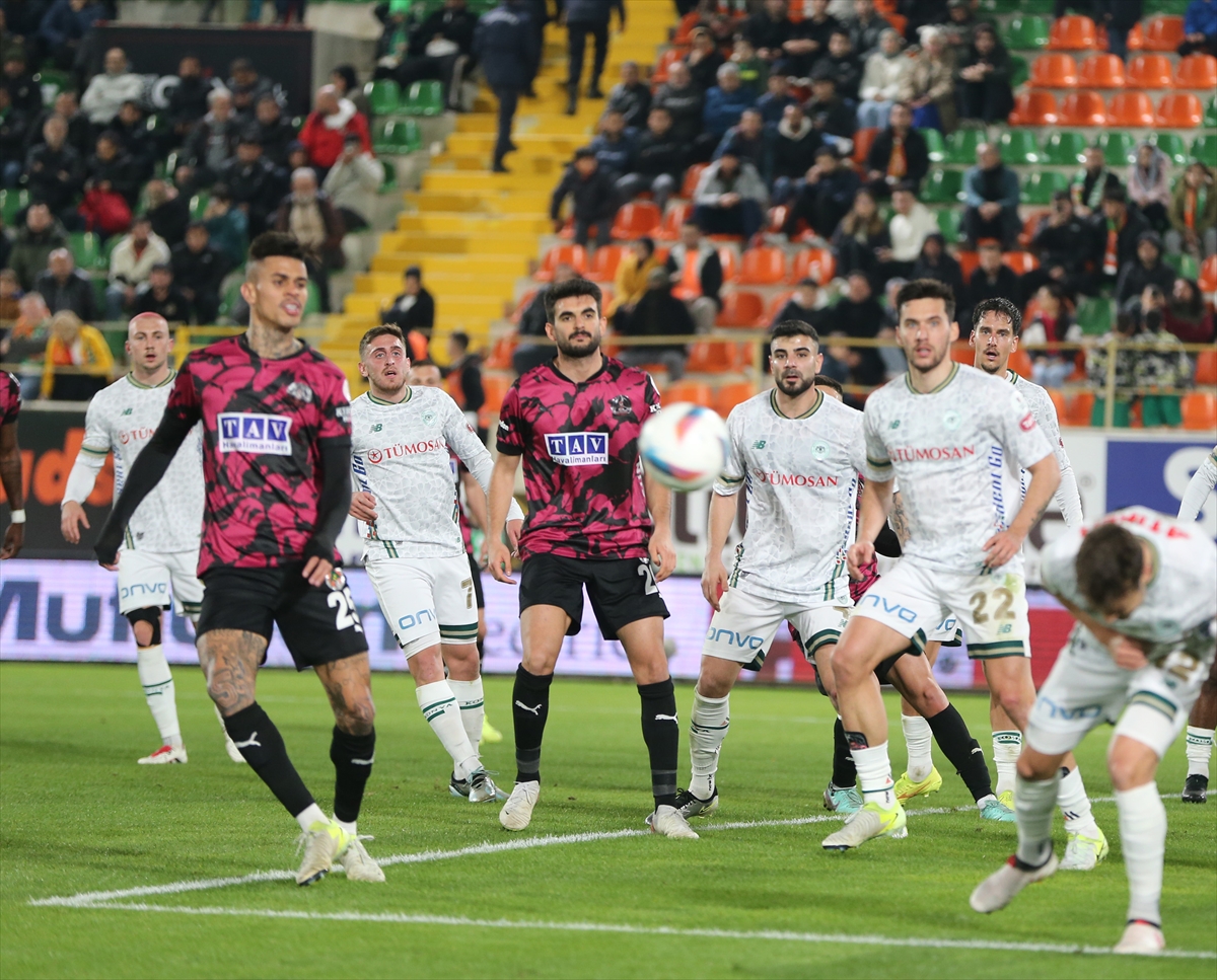 aa-20250103-36655361-36655356-corendon-alanyaspor-tumosan-konyaspor.jpg