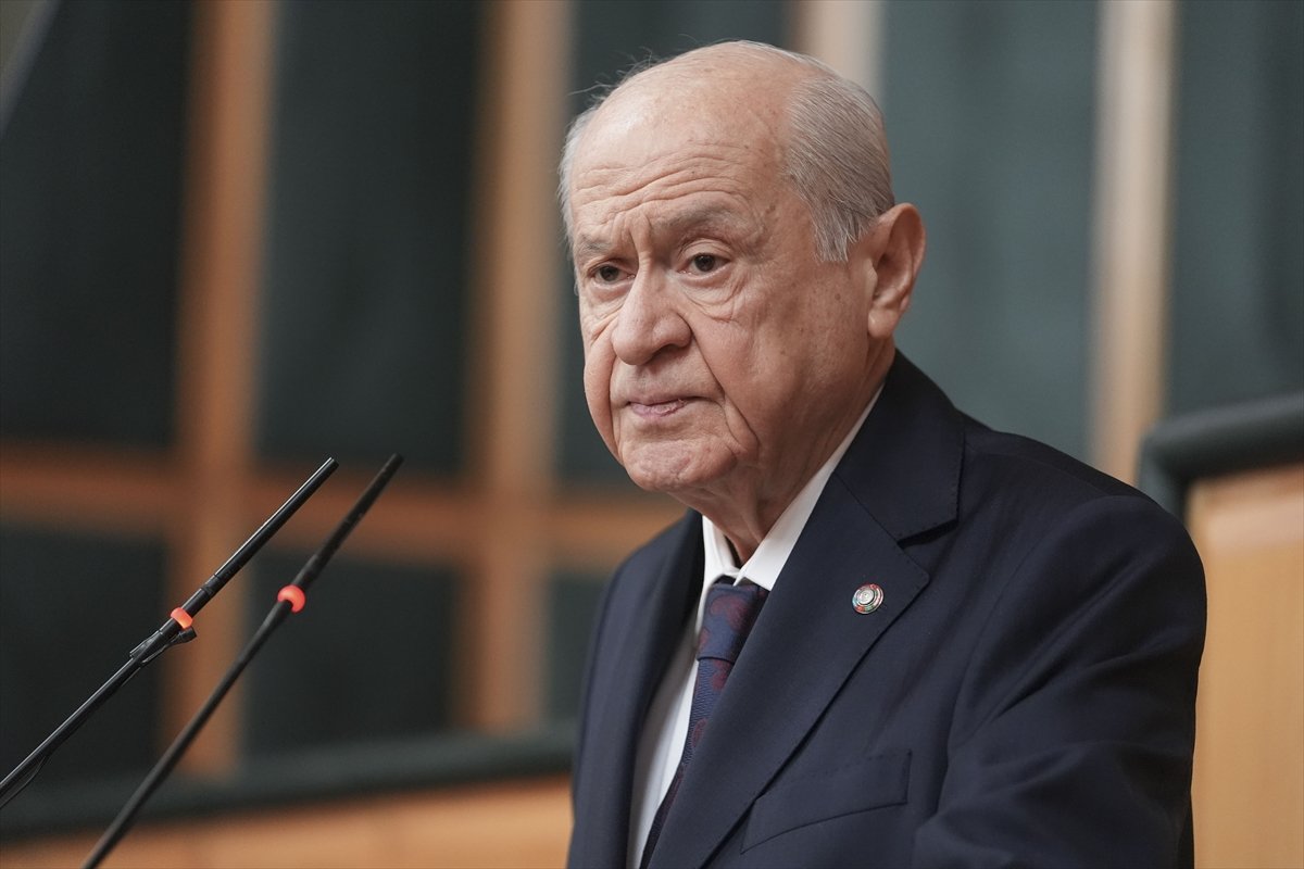 devlet-bahceli.jpg