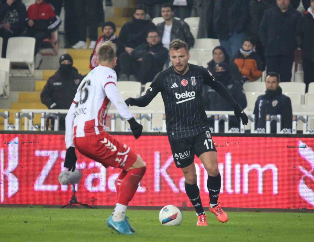 Beşiktaş, kupada grup maçlarına galibiyetle başladı