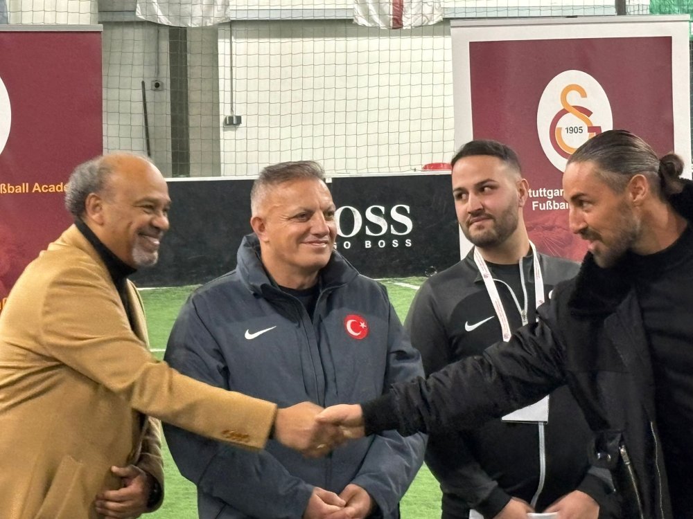 Galatasaray Resmi Futbol Okulu, Stuttgart’ta açıldı