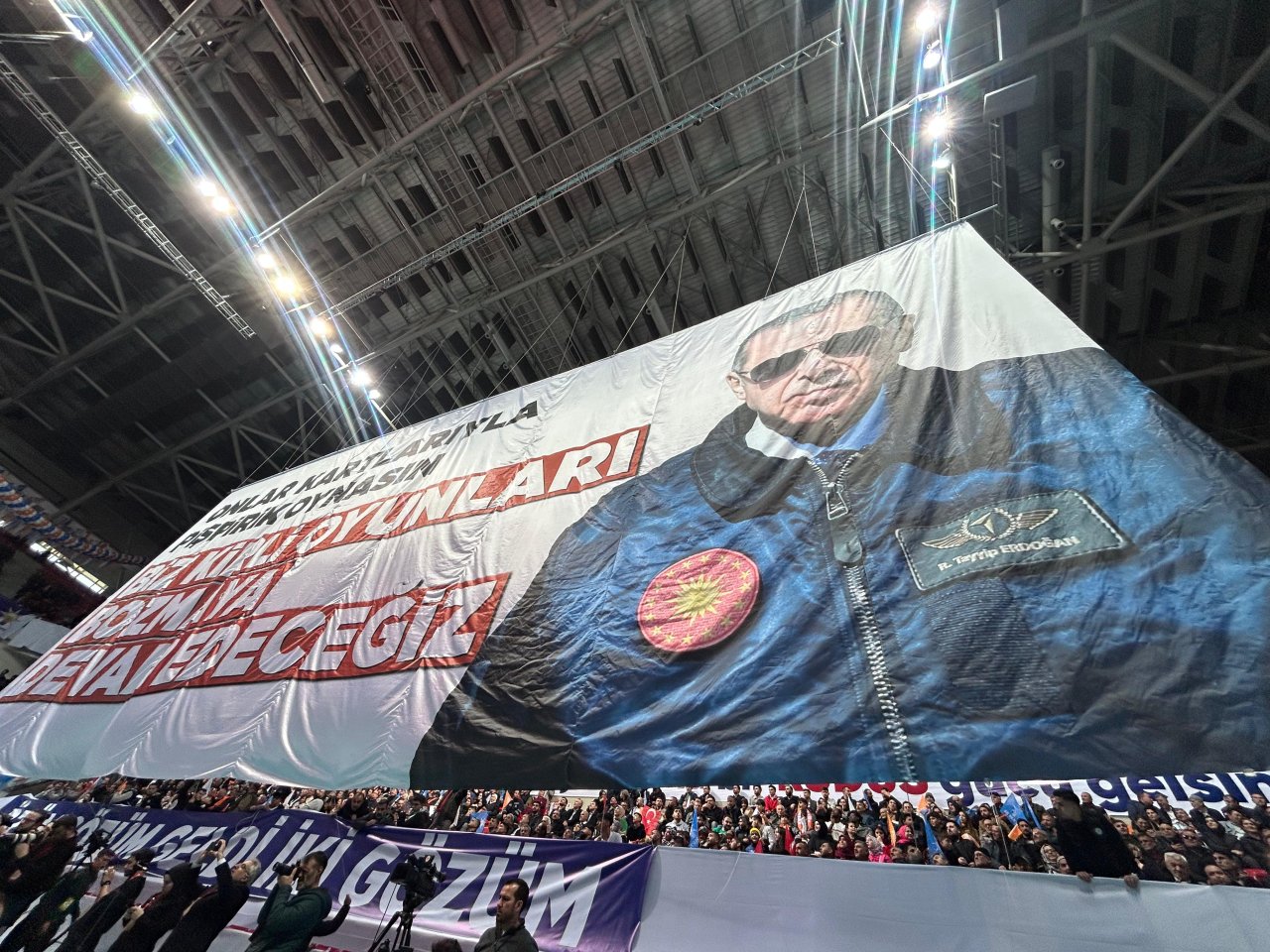 cumhurbaskani-erdogan-konyada-coskuyla-karsilandi-3.jpg
