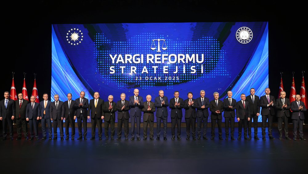 Cumhurbaşkanı Erdoğan: Kimse yargı camiamıza parmak sallayamaz