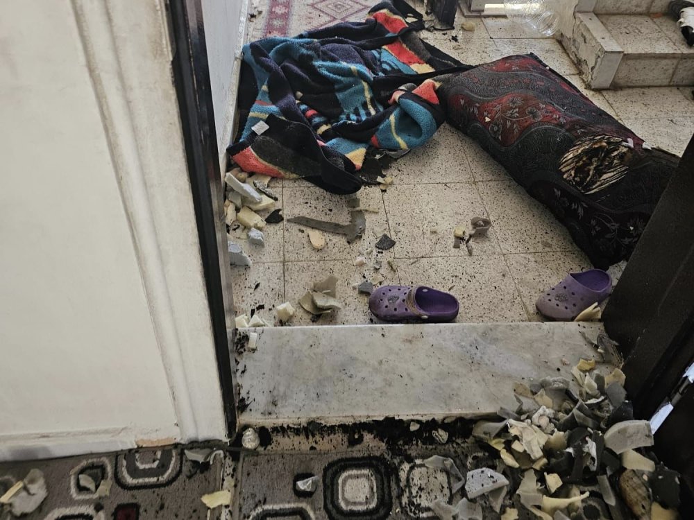 Çıkan yangında, 9 kişi etkilendi