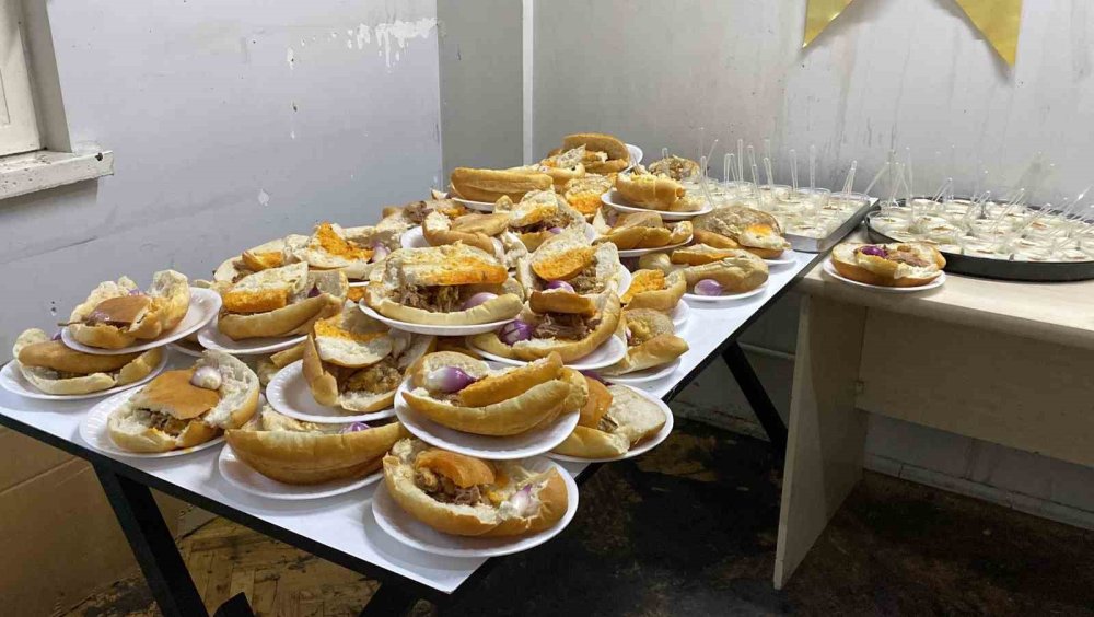 Her şey Konya'nın meczupları için