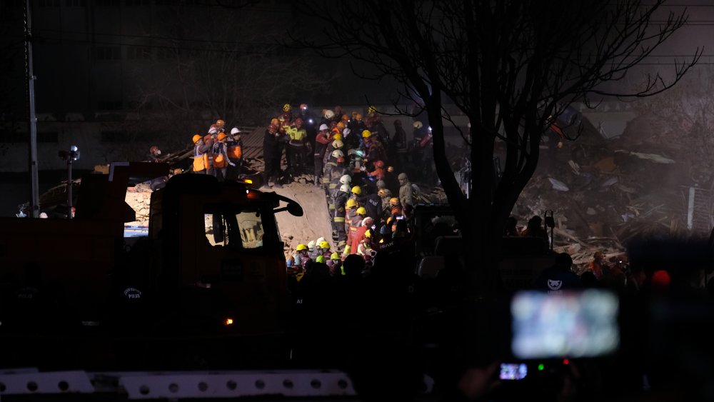 Konya'daN arama kurtarmaya giden öğretmen: Kızım bile aklıma gelmedi