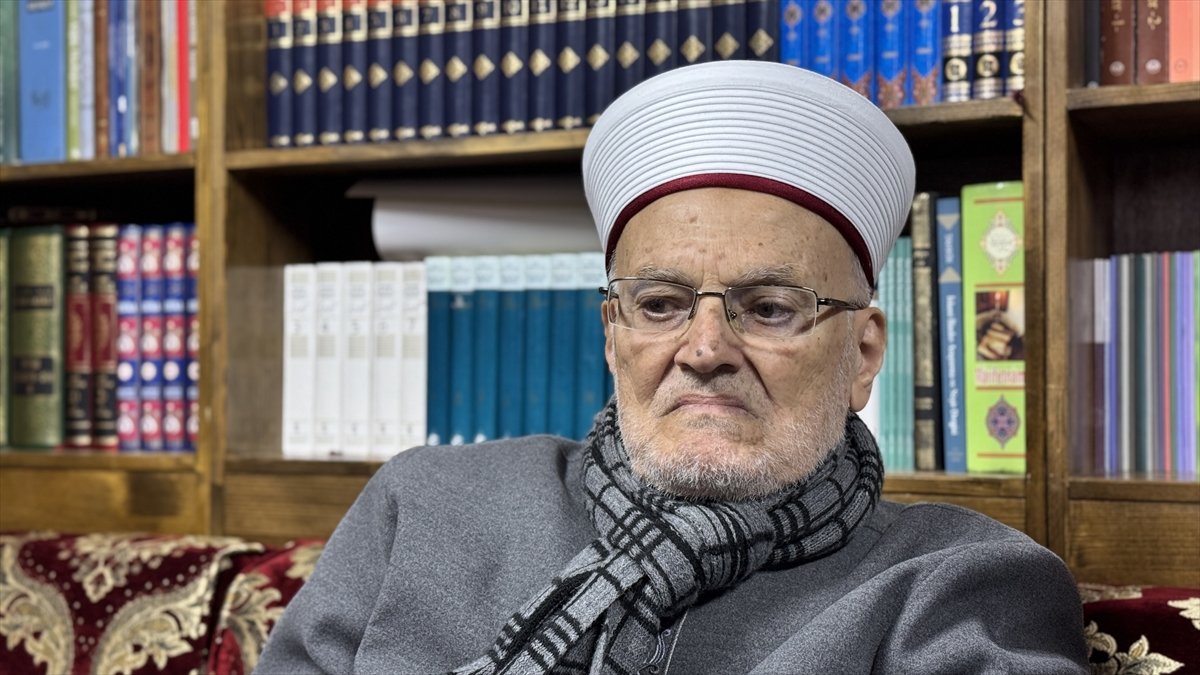 mescid-i-aksa-imam-hatibi-seyh-ikrime-sabri-2.jpg