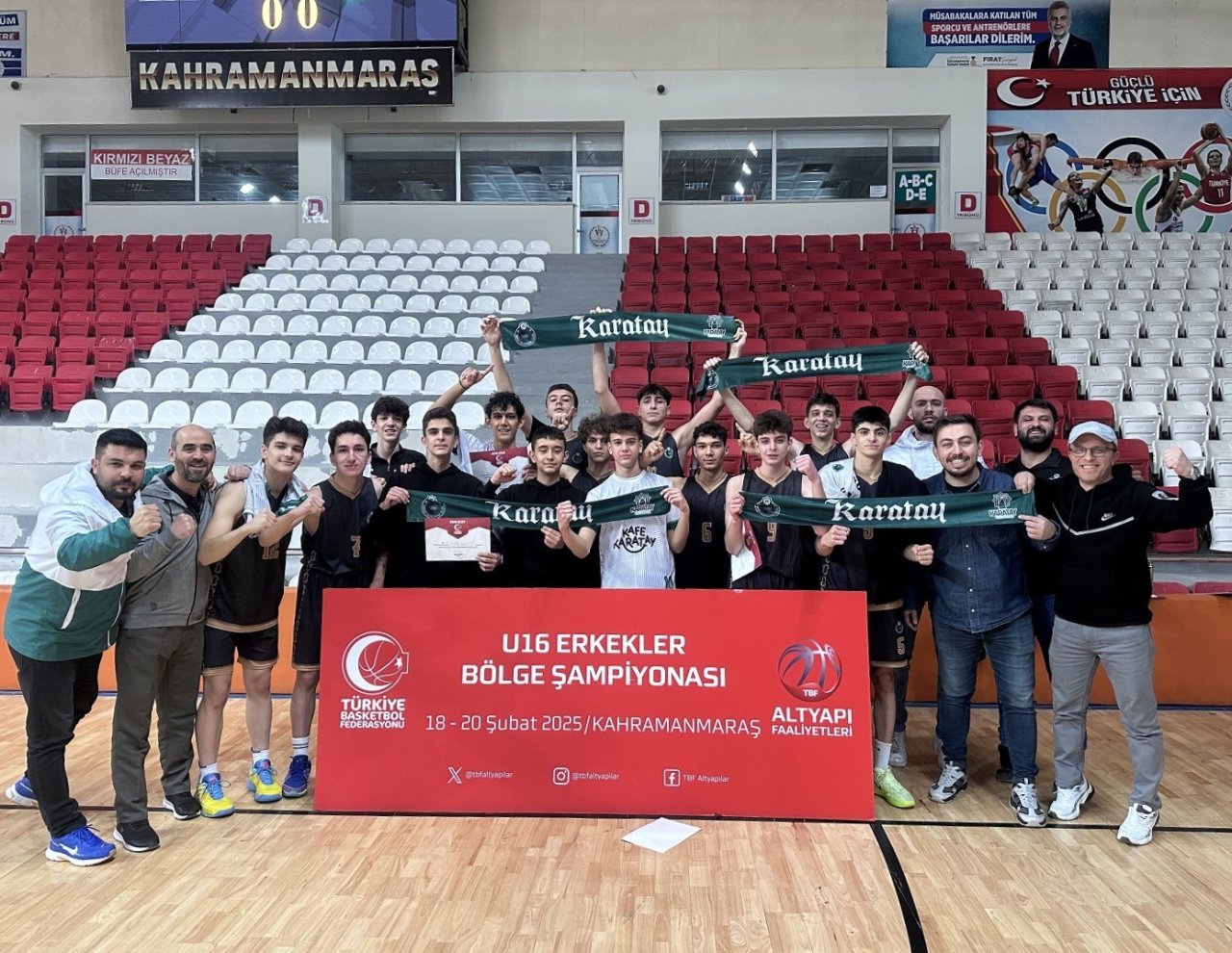 karatay-belediyespor-basariya-kosuyor-1.jpg