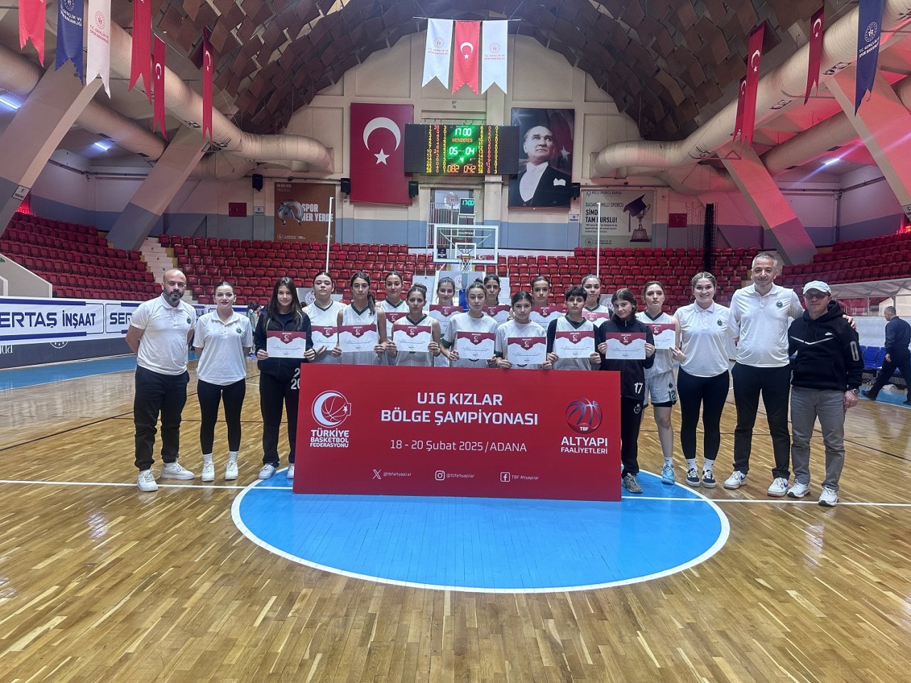 karatay-belediyespor-basariya-kosuyor-2.jpg
