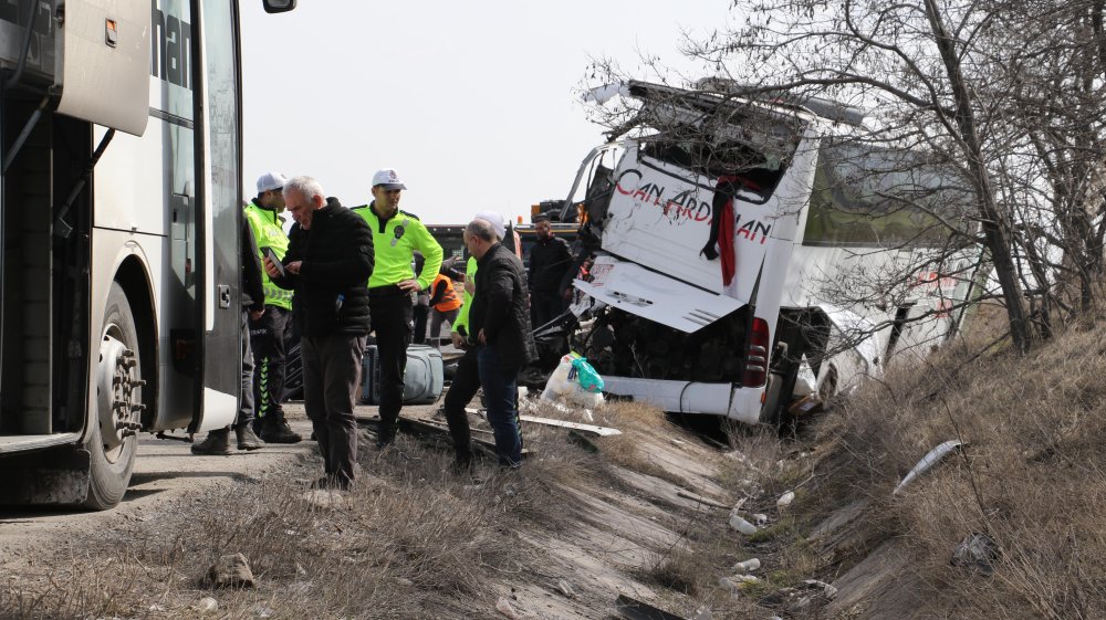 Feci kaza! 11 yaralı
