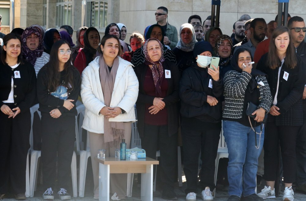 Hayatını kaybeden 52 yaşındaki başpolise veda