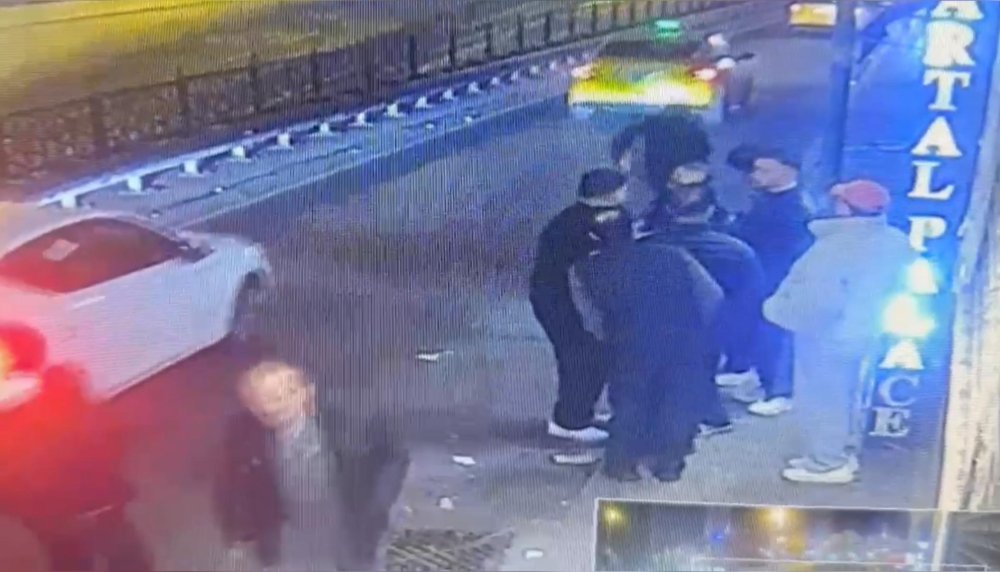 7 kişinin telefonunu çaldı