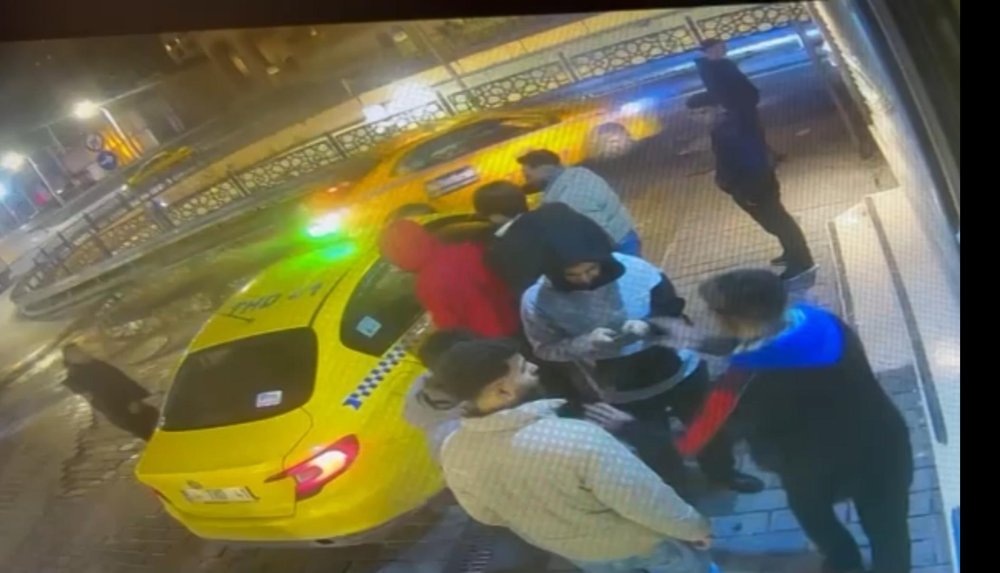 7 kişinin telefonunu çaldı