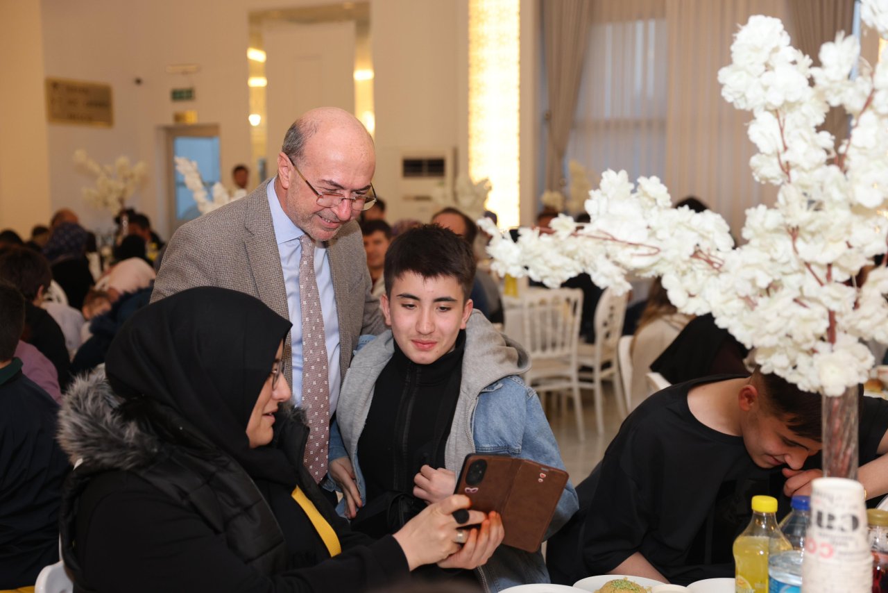 sobede-iftar-coskusu-2.jpg