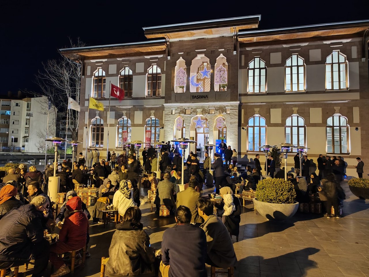 baskan-altaydan-konyalilarla-ramazan-bulusmasi-1.jpg