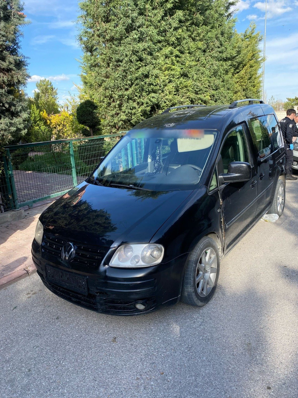 konyada-dur-ihtarina-uymayan-ehliyetsiz-surucu-ve-arac-sahibine-61-bin-215-lira-ceza-kesildi-1.jpg