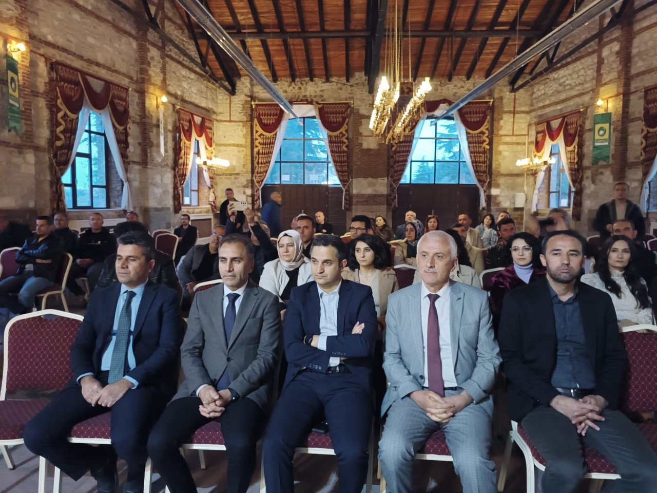 ncu-donem-konya-ogretmen-akademileri-basladi-2.jpg
