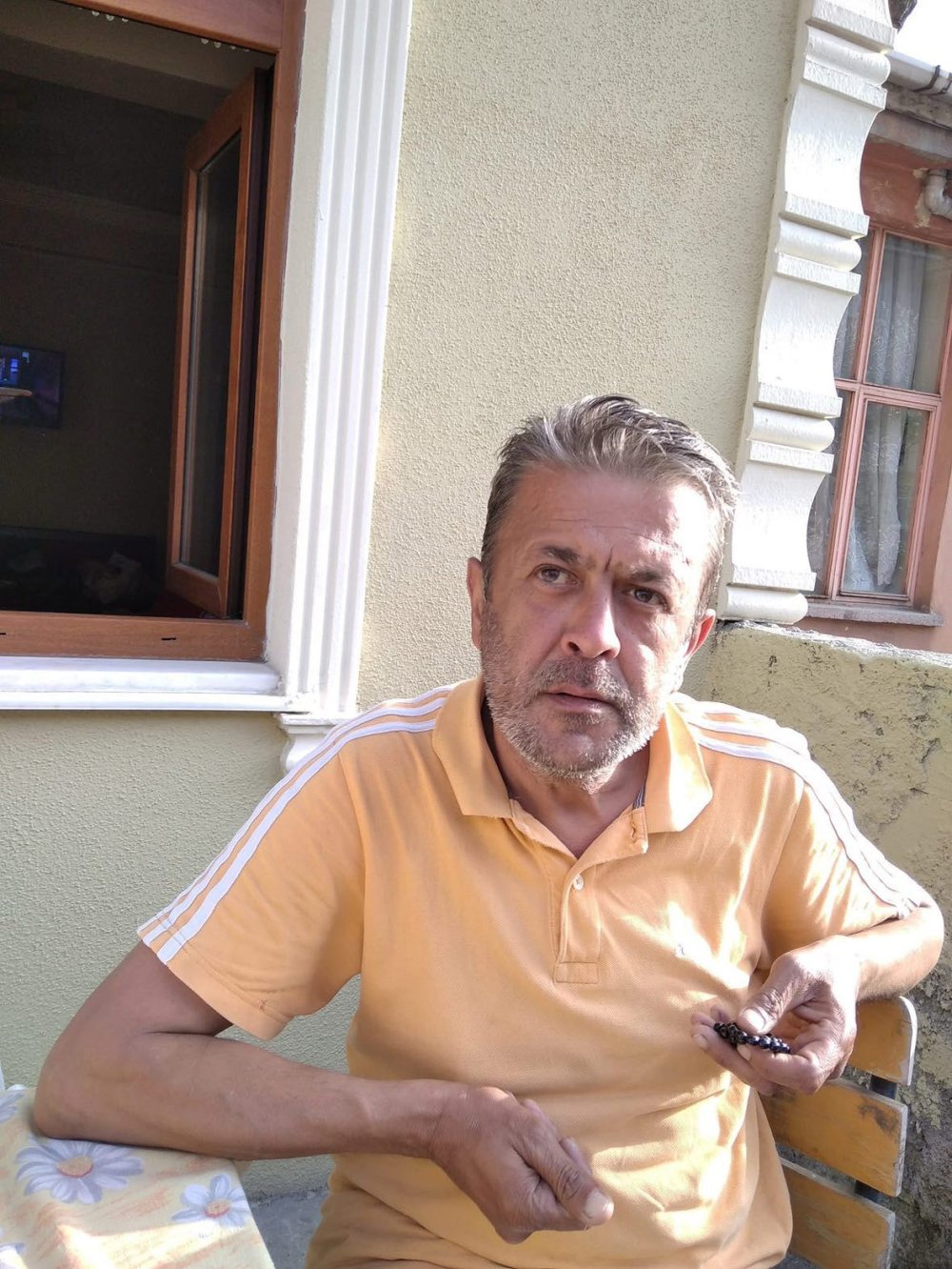 İki katlı binada yangın: 1 ölü
