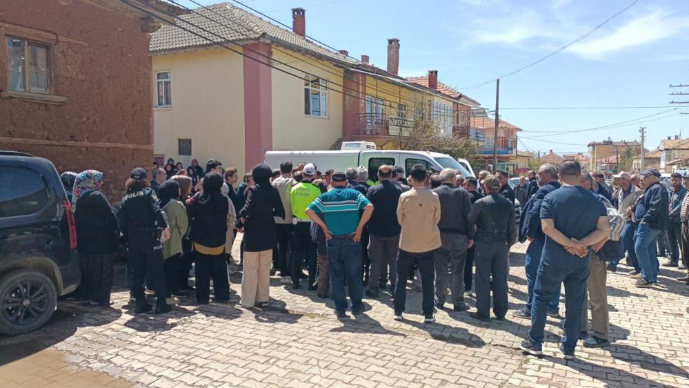 konyada-aci-olum-sevenlerini-yasa-bogdu-1.jpg