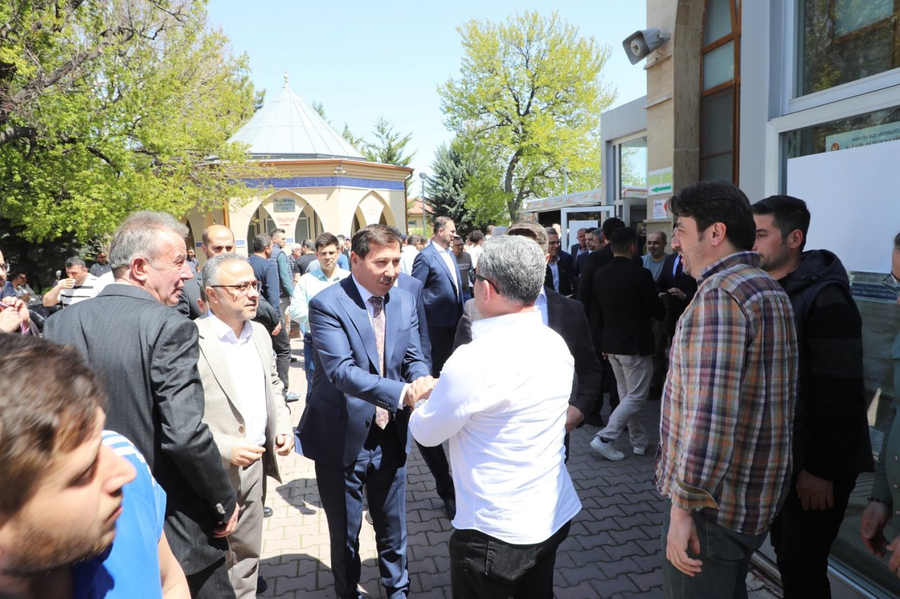 selman-ozboyaci-baskan-altay-ve-baskan-kilca-vatandaslarla-bulustu-1.jpeg