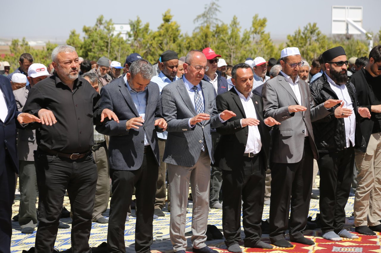 kayhuyuk-mahallesinde-yagmur-duasi.jpg